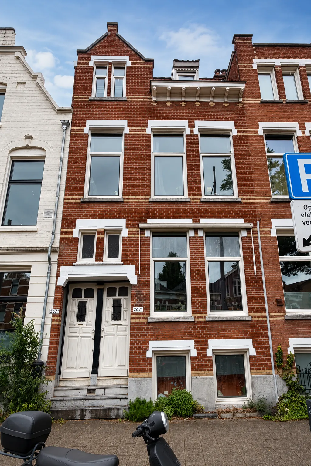 Splitsing Bergweg Rotterdam, bestaande situatie van het pand, Terra Design Studio